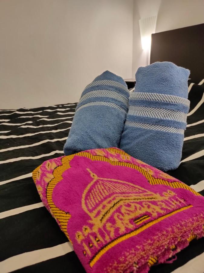 Aleesa Roomstay Pasir Puteh Luaran gambar