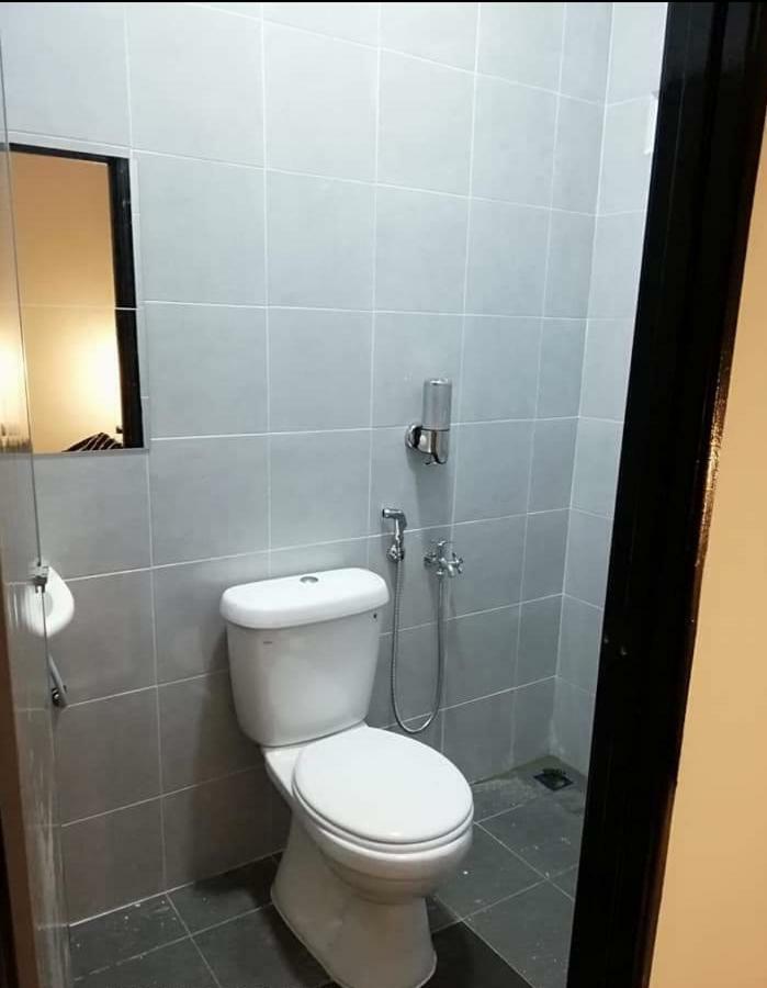 Aleesa Roomstay Pasir Puteh Luaran gambar